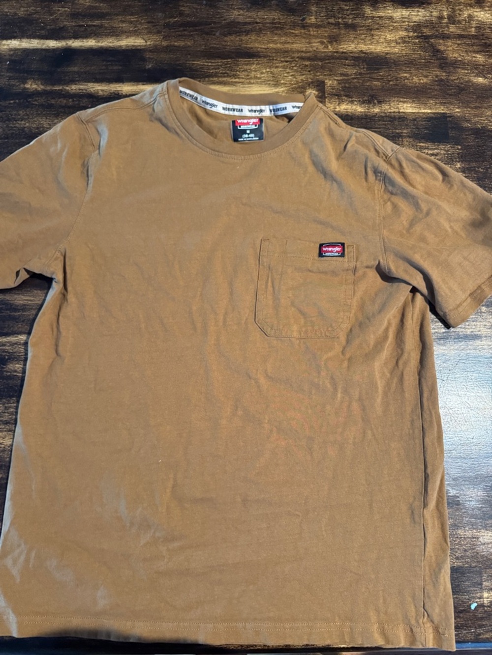 Wrangler Short-Sleeve Pocket Tee in Caramel Brown